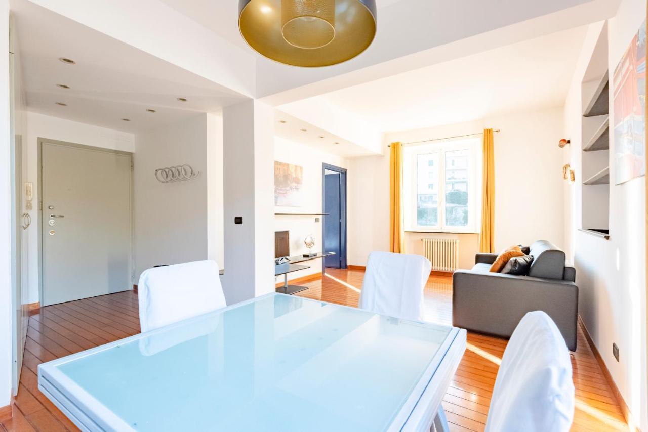 Joivy Modern Flat Next To The Sea Apartment Genoa Luaran gambar