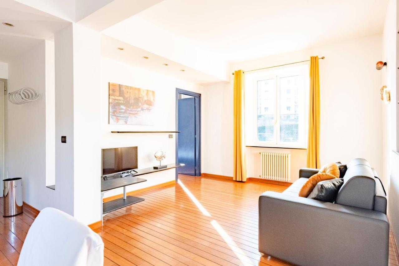 Joivy Modern Flat Next To The Sea Apartment Genoa Luaran gambar