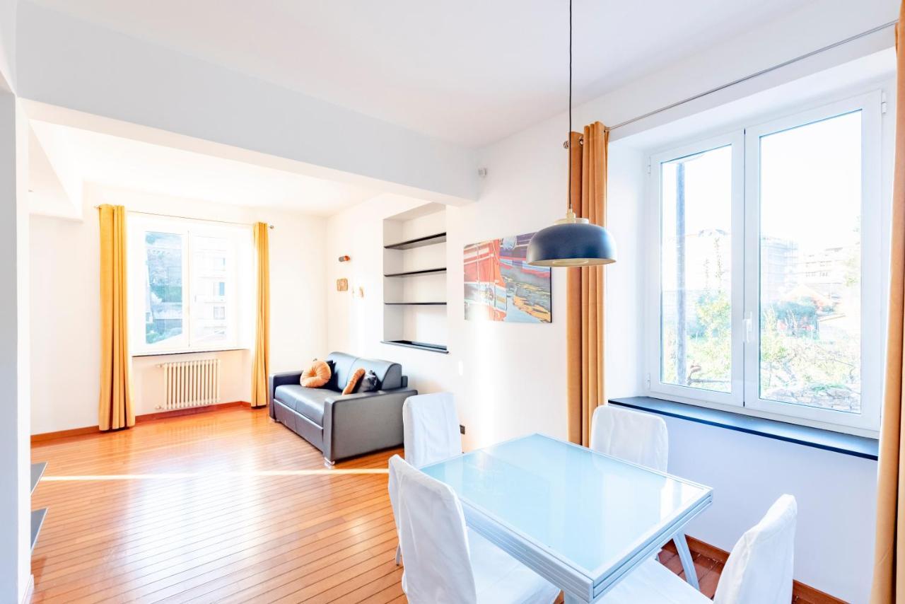 Joivy Modern Flat Next To The Sea Apartment Genoa Luaran gambar