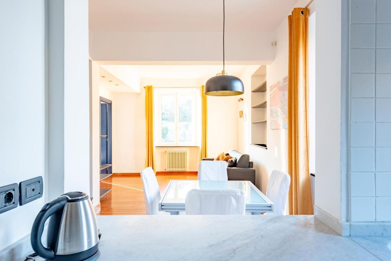 Joivy Modern Flat Next To The Sea Apartment Genoa Luaran gambar